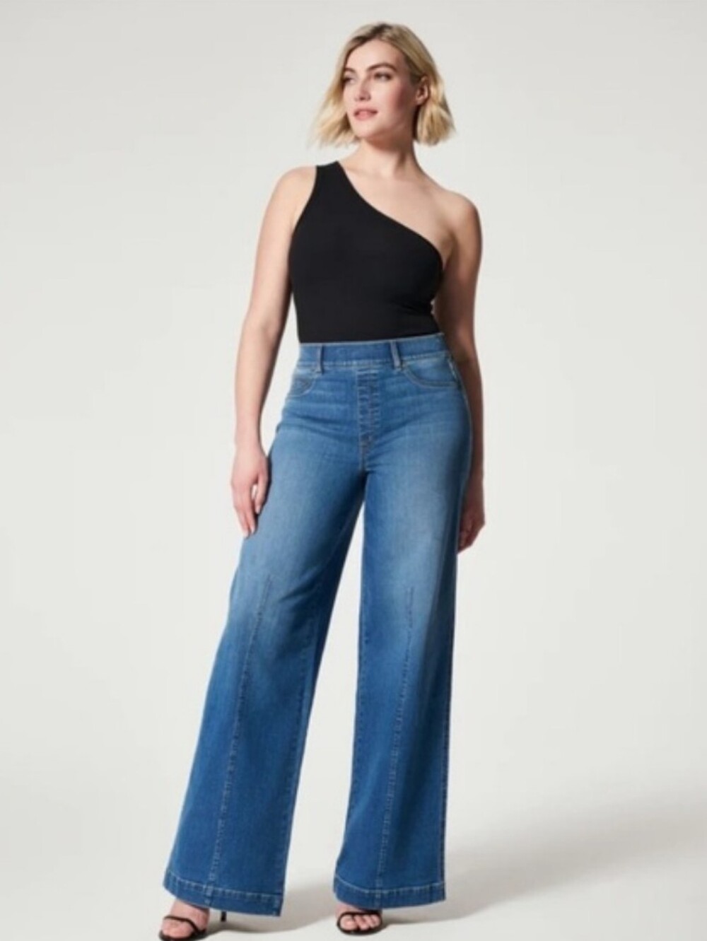 SPANX Seamed Front Wide Leg Jeans Pull-On Stretch Denim Vintage Indigo Size L